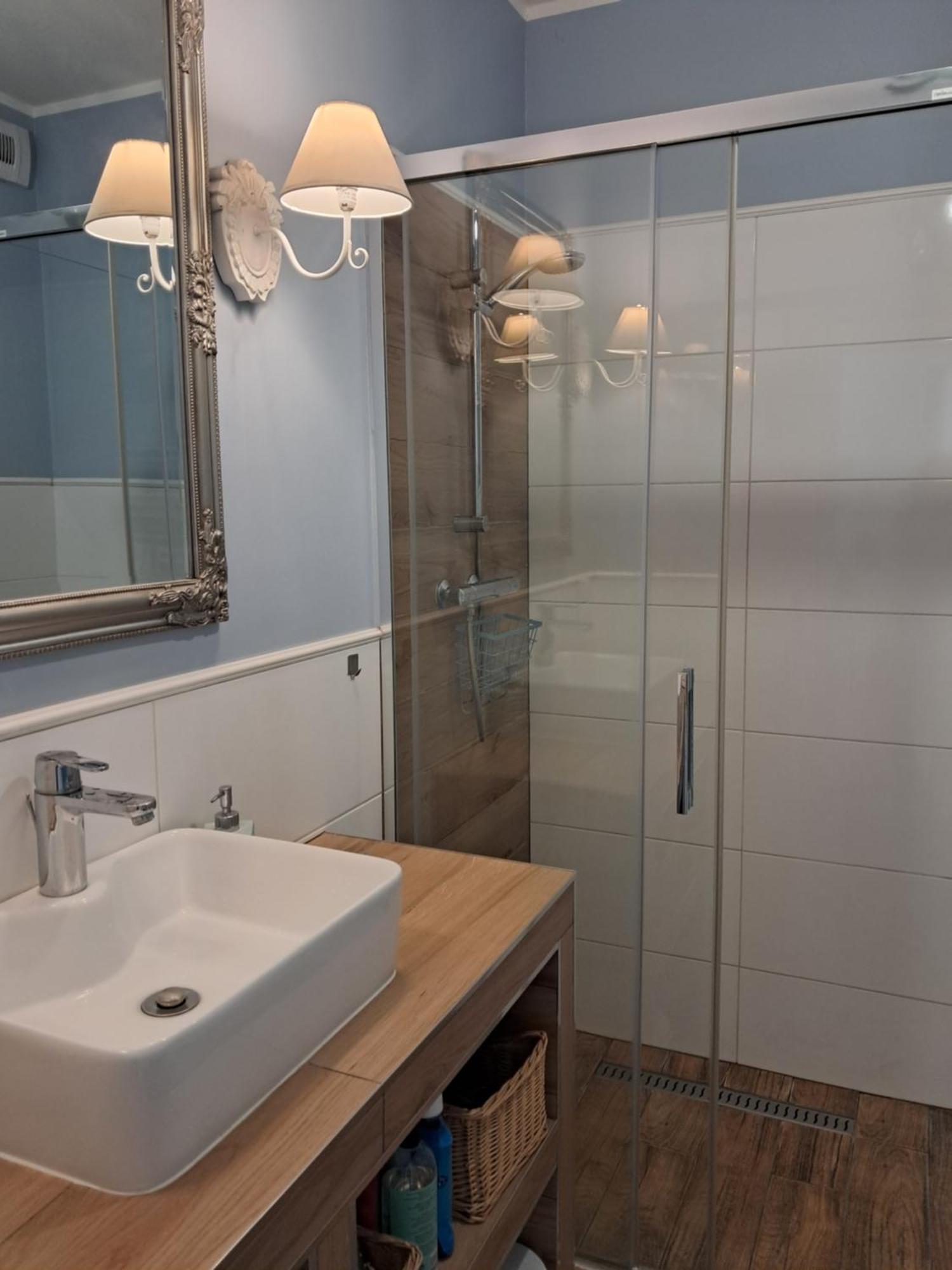 Przytulny Apartament Blisko Motlawy I Neptuna Gdansk Exterior photo